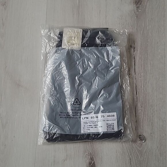 Fabletics Anywhere Motion365+ High-Waisted Utility Legging Black NWT in pkg - Picture 7 of 9